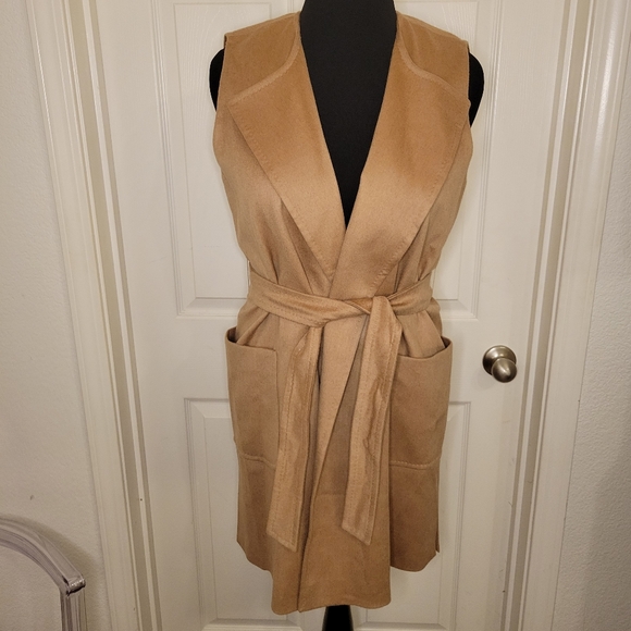 EUC Max Mara Fascino - Picture 12 of 16